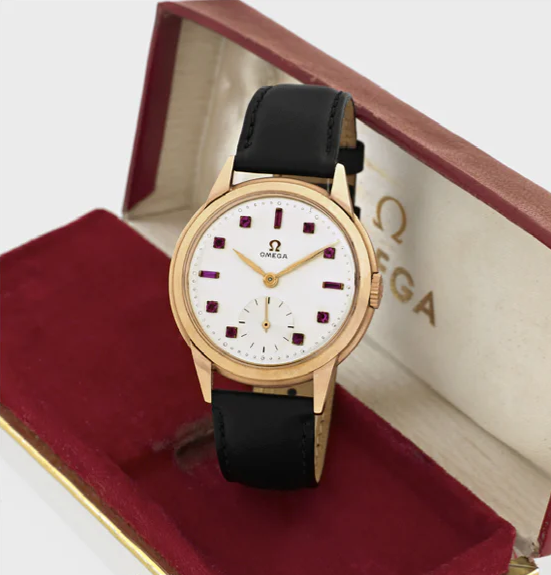 An Oversized fake Omega From 1945 With A Ruby-Set Dial: Owning A Unique Piece Doesn’t Have To Be Costly